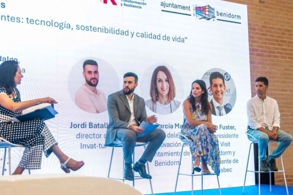 Invat·tur destaca la coordinación entre administraciones como clave para el desarrollo de los destinos inteligentes